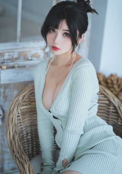年轻的妻子在线观看
