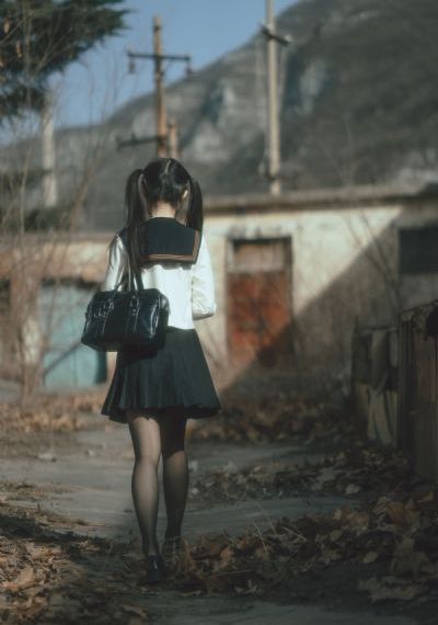 农民伯伯乡下妹电影