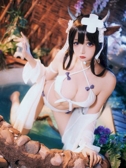 漂亮女医生一级毛片