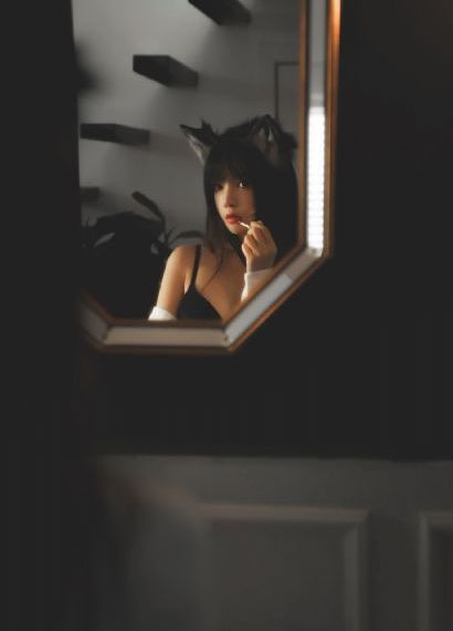 《红颜》