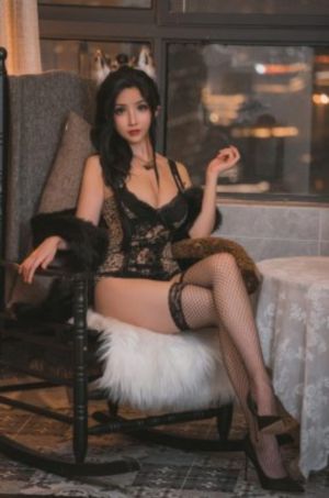 在厨房乱子伦对白