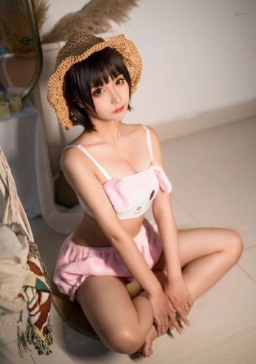 莱克茜·贝尔