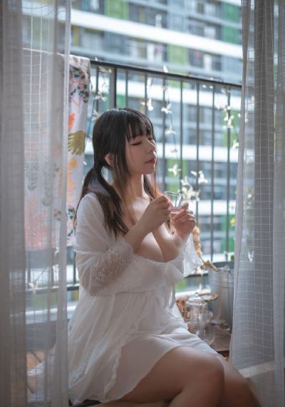 美丽的小蜜桃4