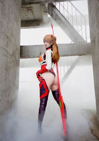年轻的嫂子中文